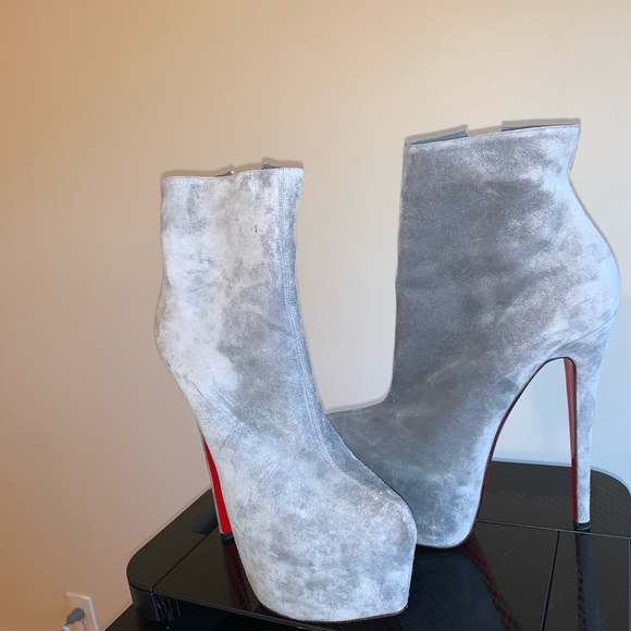 Christian Louboutin 💯 %Authentic - Picture 14 of 15